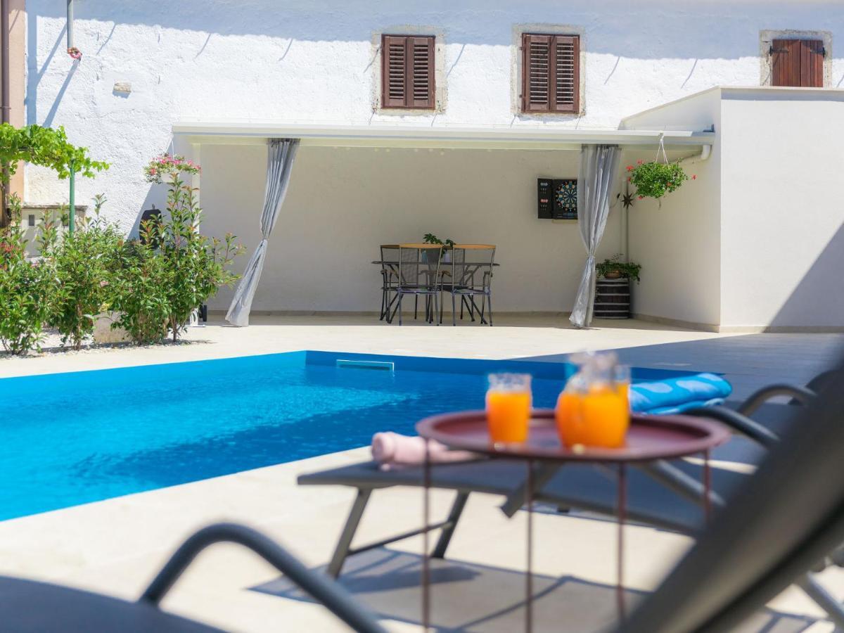 Holiday Home Villa Karmen - Roj454 By Interhome Sveti Petar u Sumi Экстерьер фото