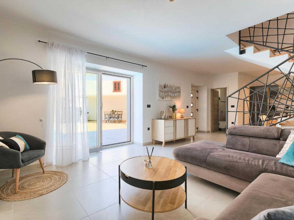 Holiday Home Villa Karmen - Roj454 By Interhome Sveti Petar u Sumi Экстерьер фото